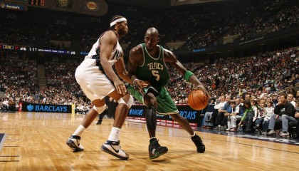 9游游戏官网-全国青少年“篮球+舞蹈”跨界演艺巡演在南京全面展开，展现青春多元魅力